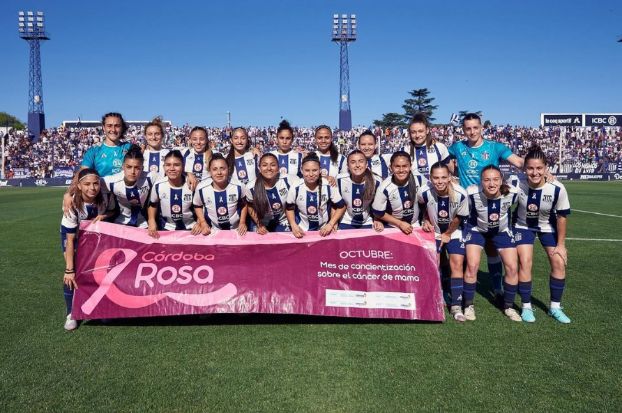 FOTO: Talleres femenino ascendió a la primera división después de un torneo histórico