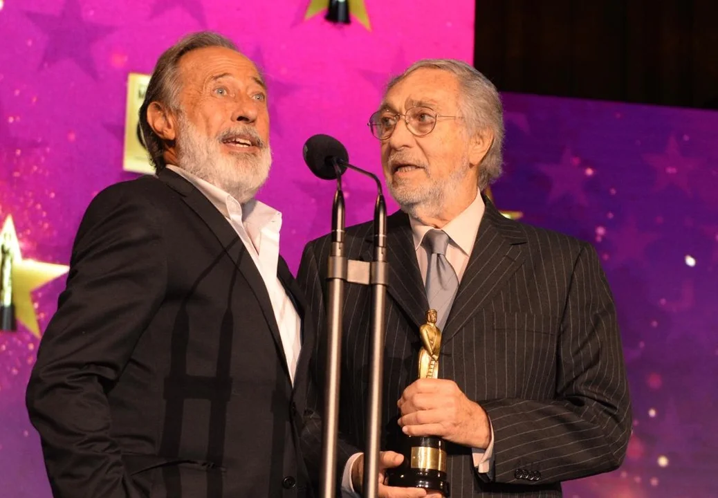 FOTO: Guillermo Francella y Luis Brandoni, en los Martín Fierro de Cine (Foto: NA)