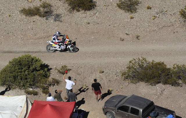 FOTO: Nani Roma en la 3º etapa del Rally Dakar 2012