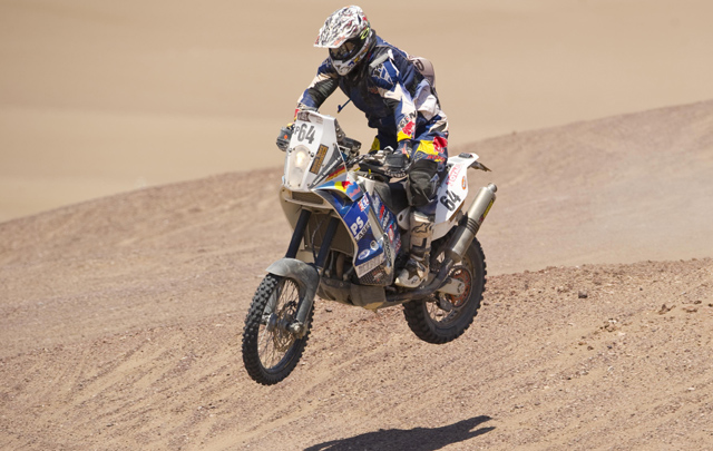 FOTO: Carlos Salvatierra en la 9º etapa del Dakar 2012