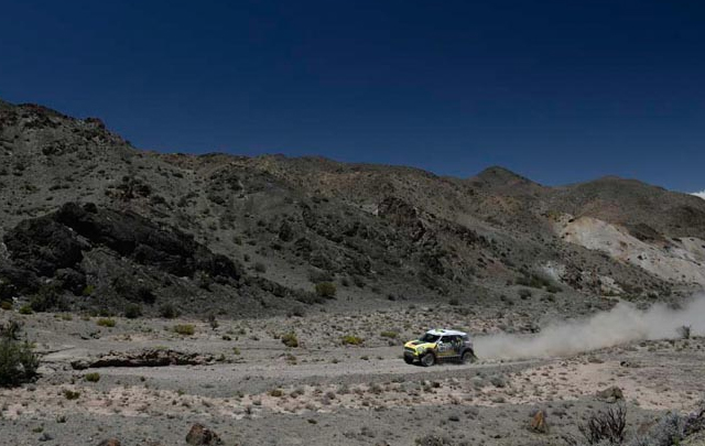 FOTO: Silva en la tercera etapa del Dakar 2014