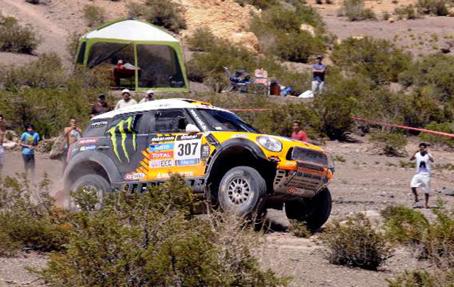 FOTO: Sainz en la tercera etapa del Dakar 2014