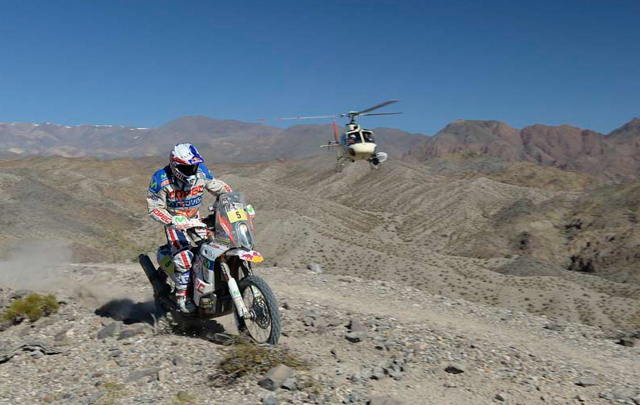 FOTO: Coma en la cuarta etapa del Dakar 2014