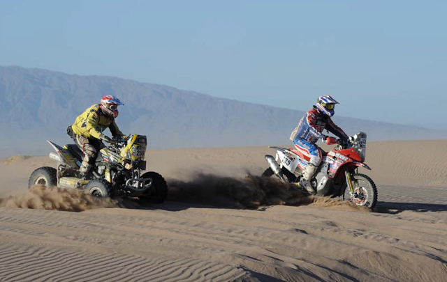 FOTO: Hansen en la quinta etapa del Dakar 2014