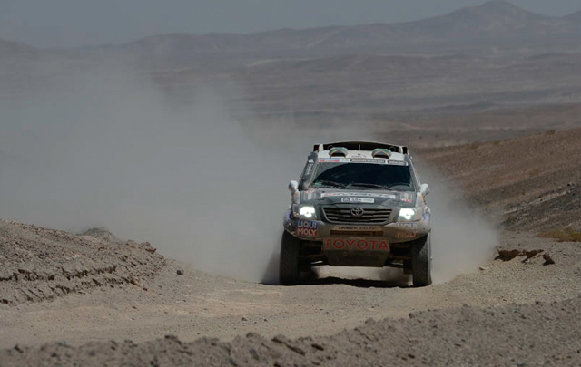 FOTO: Al-Attiyah en la octava etepa del Dakar 2014 