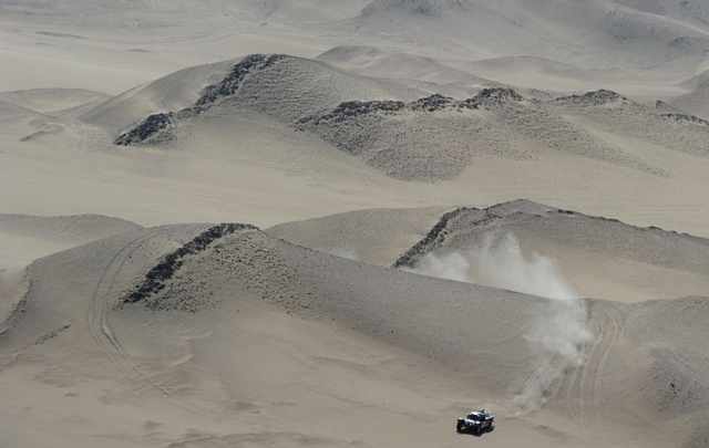 FOTO: Dunas en la décima etapa del Dakar 2014