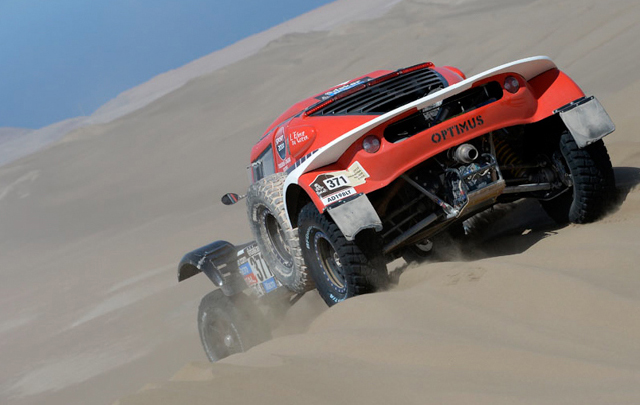 FOTO: Lavielle en la décima etapa del Dakar 2014