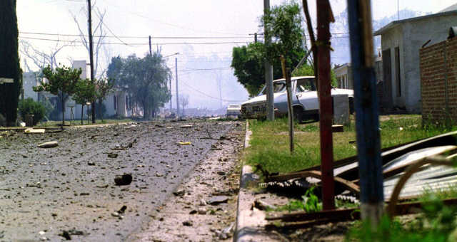 FOTO: Fotografia de archivo de la explosión de la planta Fabricaciones Militares de Rio Ter