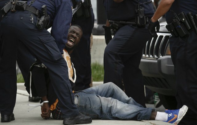 Preocupación Por Escalada De Violencia Racial En Baltimore - La Mesa De ...