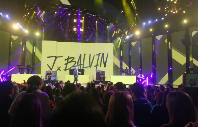 FOTO: A puro reggaetón se vivió el espectáculo de J Balvin.