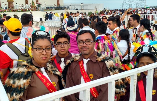 FOTO: Francisco se despide de Chile en Iquique.