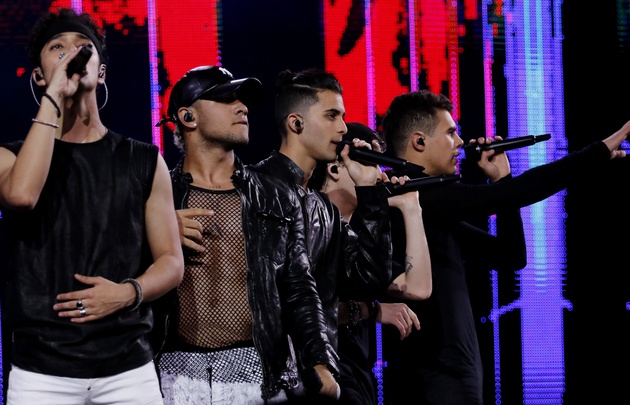 VIDEO: CNCO en la apertura de la sexta jornada de Viña del Mar.