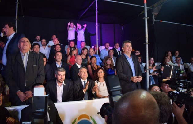 FOTO: Marcos Peña acompañó al gobernador Alfredo Cornejo. 