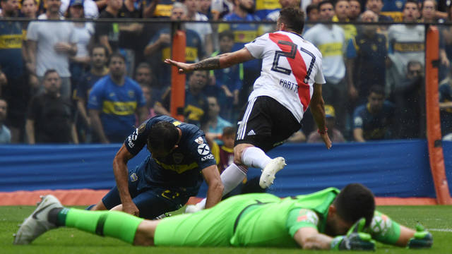 FOTO: Los hinchas de Boca colorearon la Superfinal