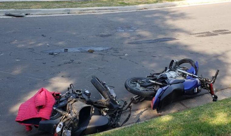 Video: impactante choque entre tres motos en San Pedro ...