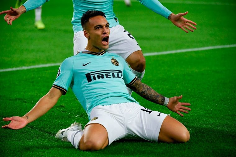 FOTO: Lautaro Martínez hizo un gol en la caída del Inter ante el Dortmund.