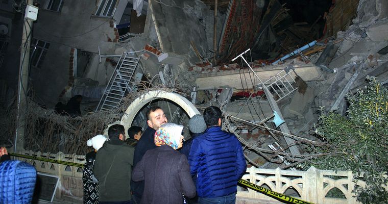 FOTO: Trágico sismo en Turquía (Foto: CNN)