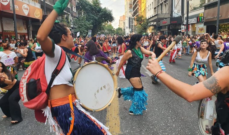 FOTO: Marcha feminista por las calles de Córdoba por el 9M.