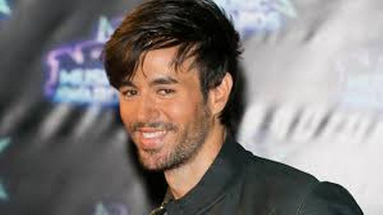 FOTO: Premiarán a Enrique Iglesias en la gala de Billboard 2020