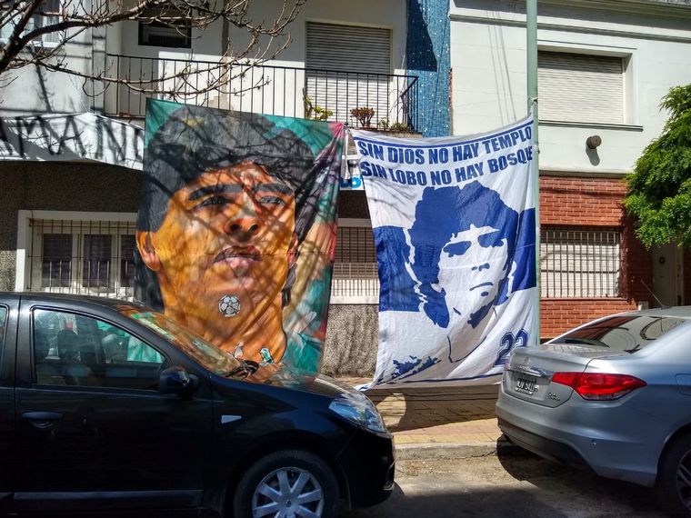 FOTO: La Clínica Olivos, en Capital Federal, el lugar donde intervendrán a Diego. 