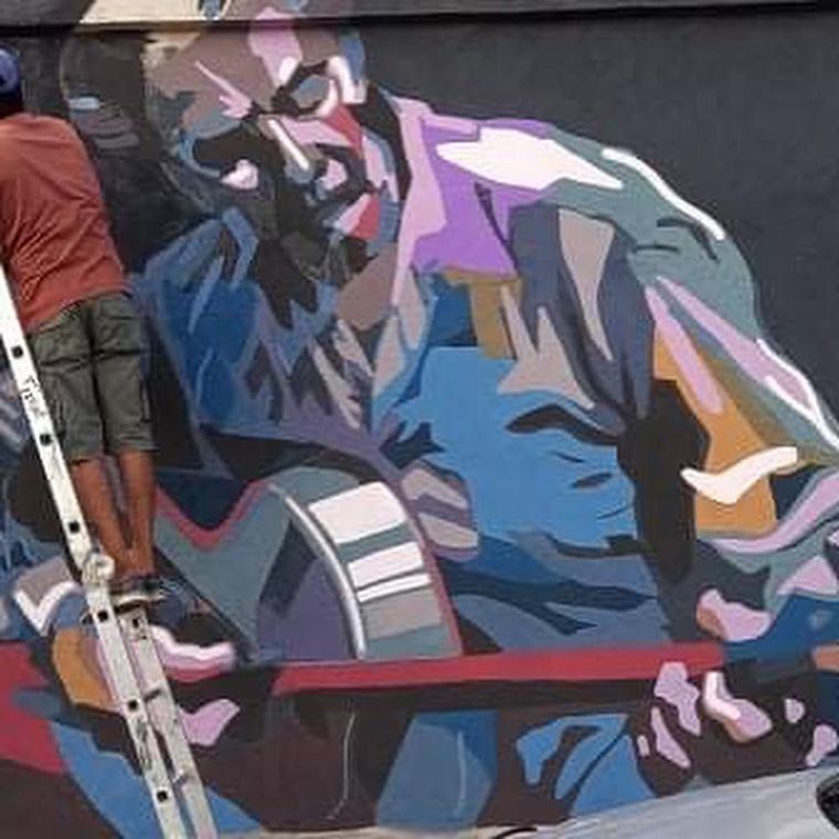 FOTO: Mural de Jairo en Cruz del Eje. 