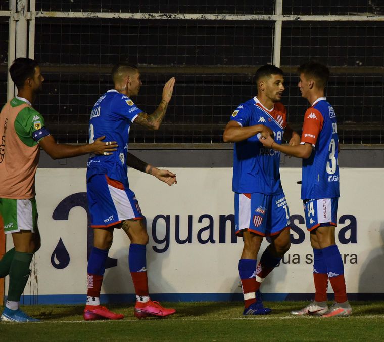 FOTO: Patronato de Paraná perdió ante Unión de Santa Fe