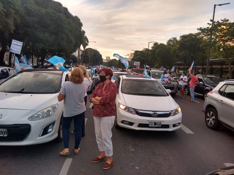 FOTO: Manifestantes en Buenos Aires.