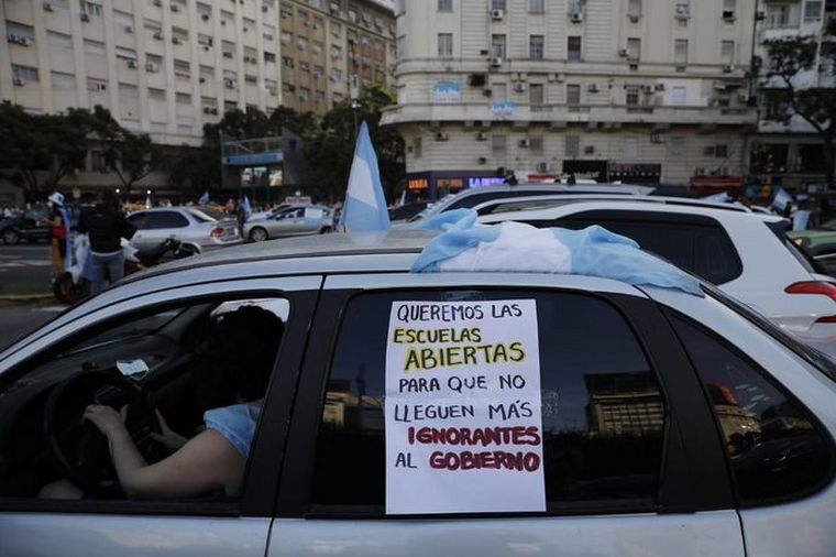 FOTO: Manifestantes en Buenos Aires (Foto: Hernán Zenteno).