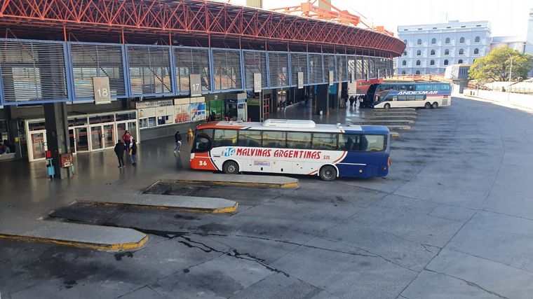 FOTO: Se siente el confinamiento estricto en el centro de Córdoba.