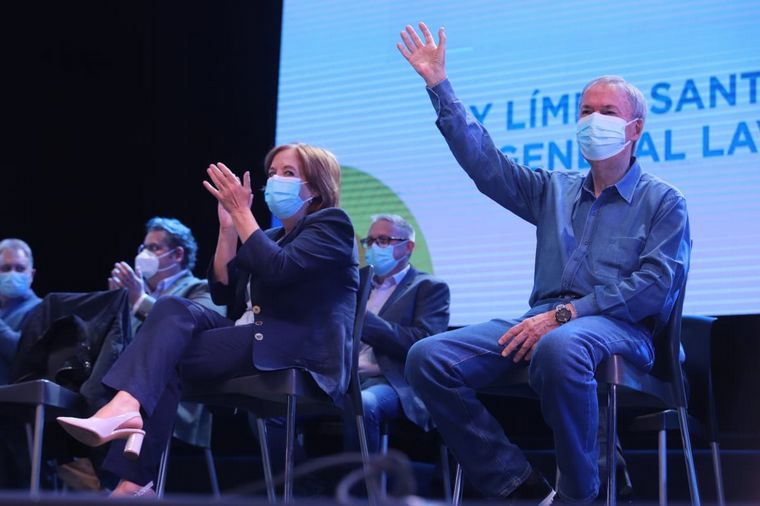 FOTO: Schiaretti encabezó el acto de lanzamiento de campaña de Hacemos por Córdoba.