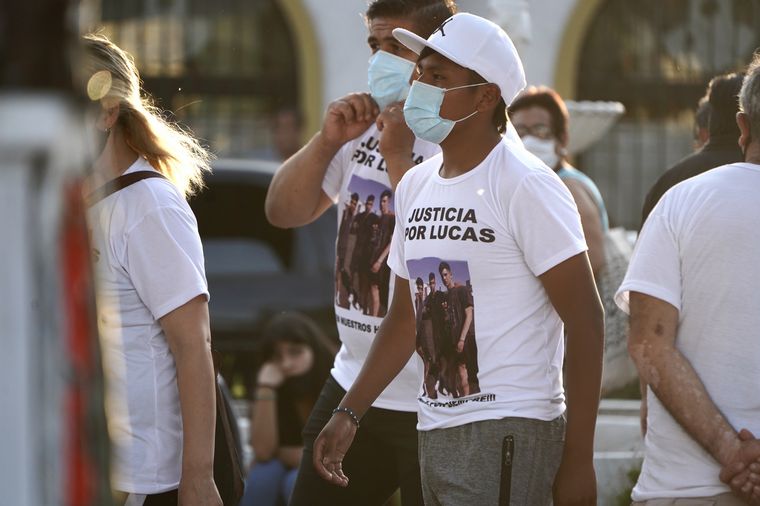 FOTO: Velaron a Lucas González en Florencio Varela.