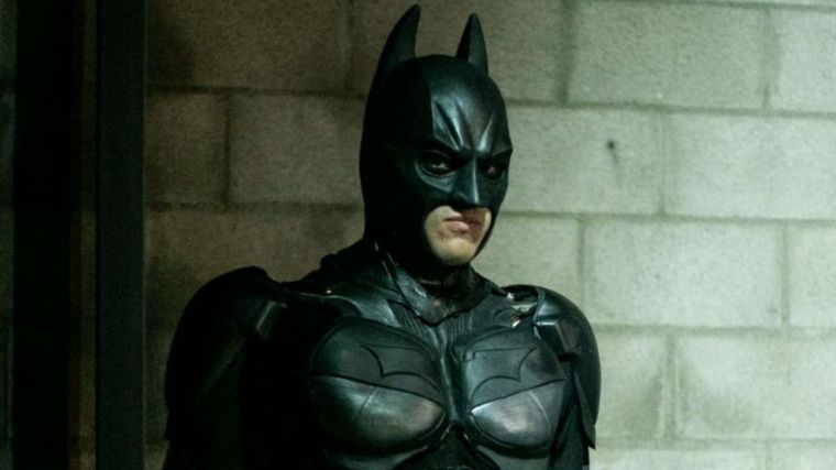 El Batman cordobés estrenó su película: cómo verla - Pasen y Vean - Cadena  3 Argentina
