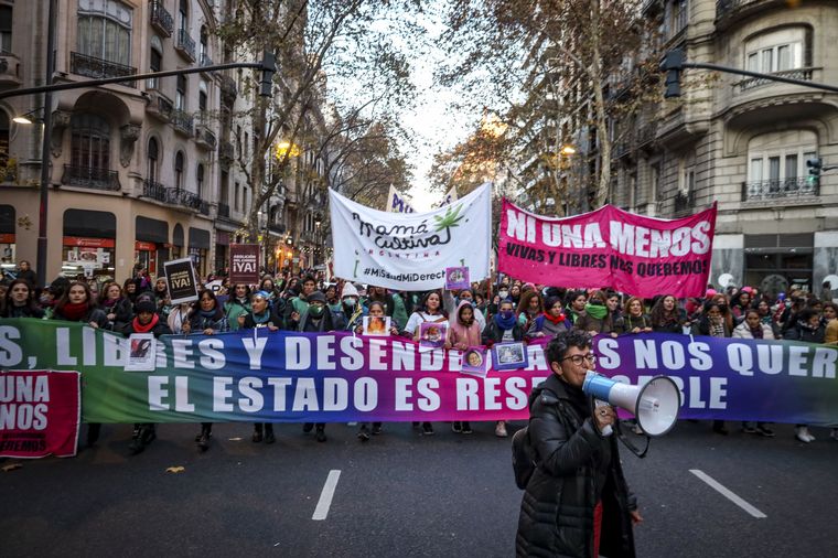 FOTO: Movilización de Ni Una Menos en Buenos Aires.
