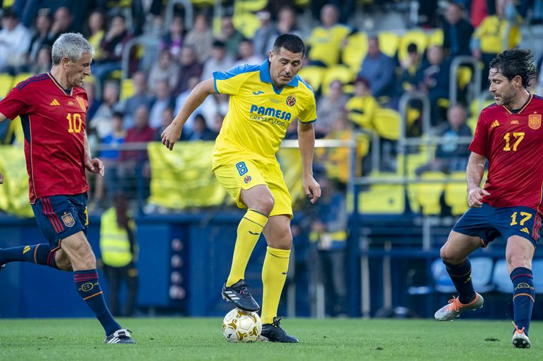 FOTO: Juan Román Riquelme en el partido de leyendas. (Foto: Villareal)