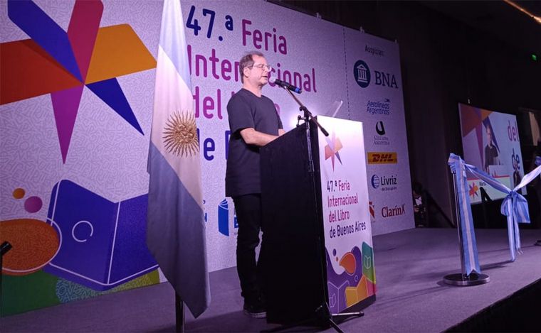 FOTO: Martín Kohan abrió la 47° Feria del Libro de Buenos Aires. 